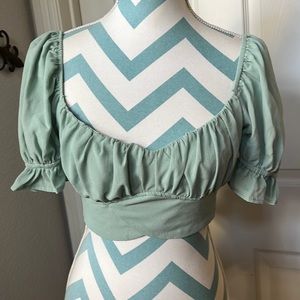 ❤️Better Be Ruched Tied Hem Puff Sleeve Crop Top